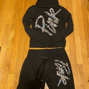 Victoria’s Secret Pink matching set